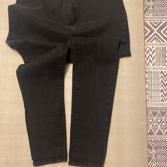 Black jeans - Picture 2 of 5